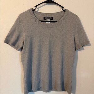 Women’s Jones New York Short Sleeve Top 100% Cashmere Medium Minimalist Luxury